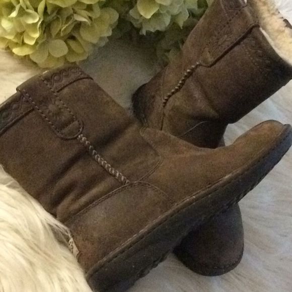 Distressed 💞UGG Australia 💞win boots - Picture 8 of 8